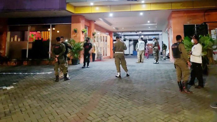 Kepergok Selingkuh di Hotel, Oknum Satpol PP Surabaya Langsung Dipecat