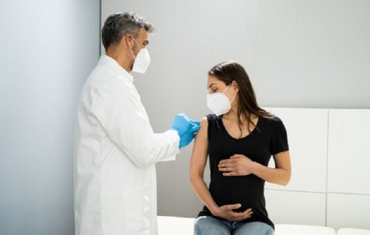POGI dan WHO Rekomendasikan Vaksin Sinovac Aman Bagi Ibu Hamil