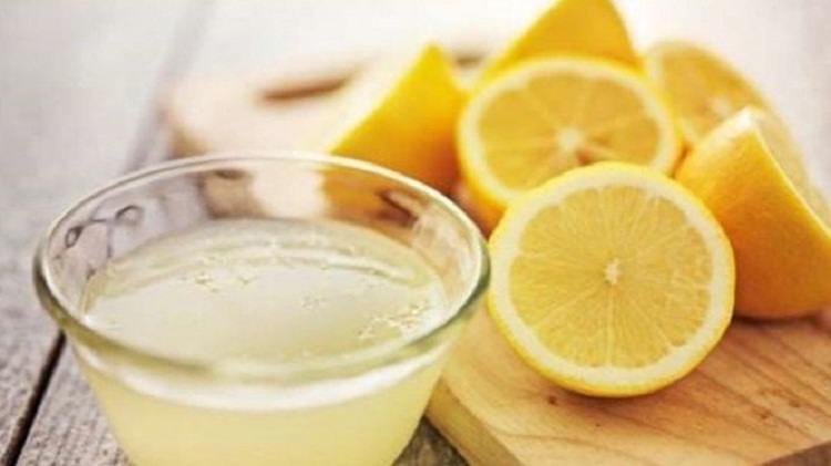 Minum Air Lemon Setiap Sahur, Turunkan Kadar Asam Urat