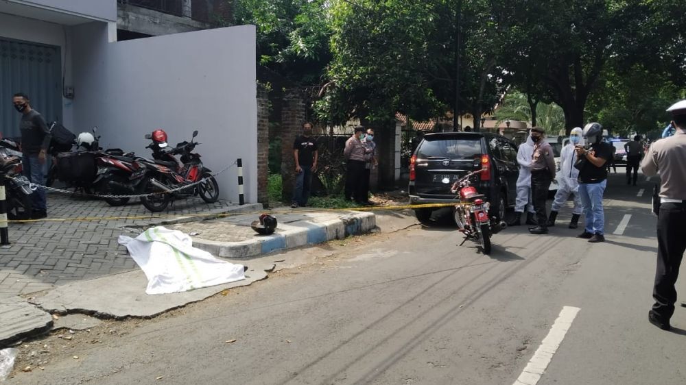 Terjatuh Saat Naik Motor di Jombang, Pria Paruh Baya Meninggal Mendadak