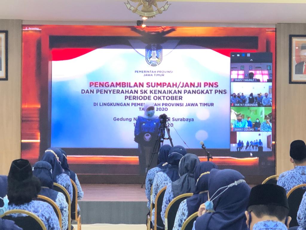 Ucap Sumpah PNS Dinas Koperasi dan UKM Jawa Timur
