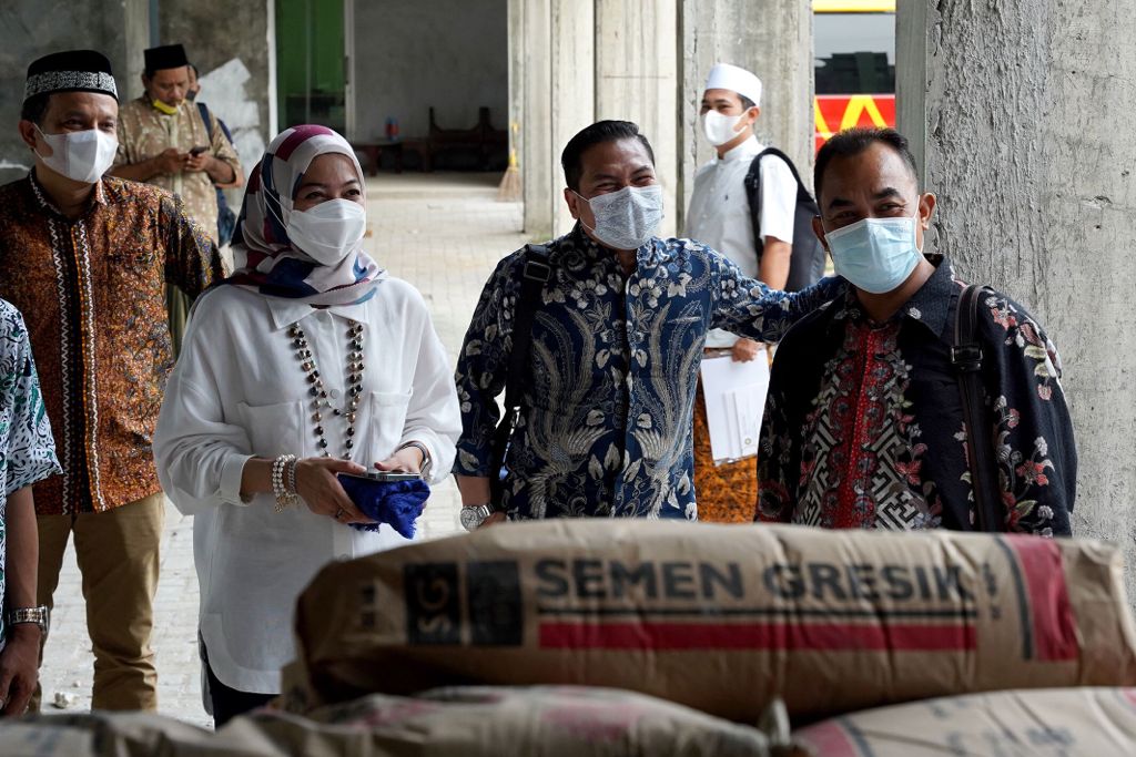 SIG Bantu 2.000 Sak Semen untuk Pembangunan STAI di Rembang