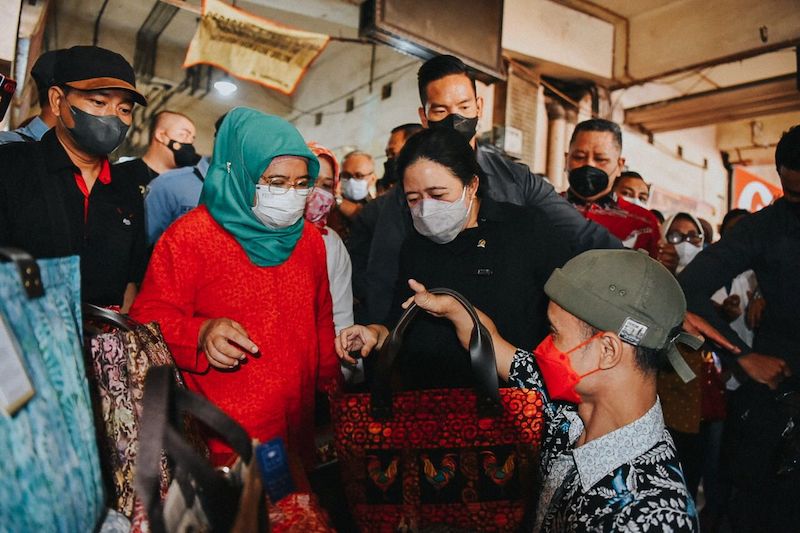 Puan Maharani Kepincut Produksi Tas Penyandang Disabilitas Surabaya