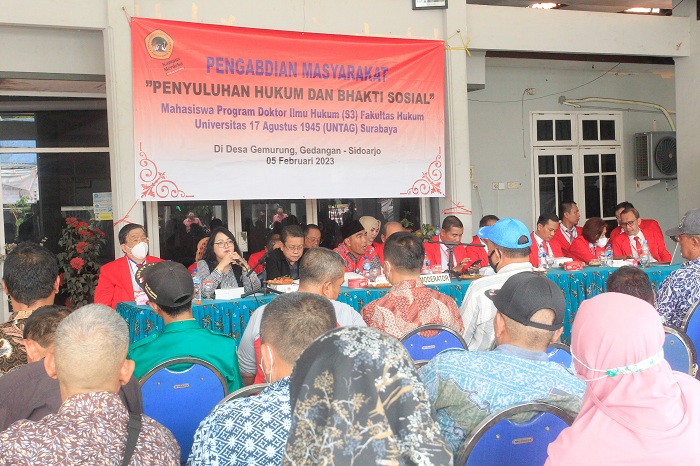Mahasiswa S3 Ilmu Hukum UNTAG Surabaya Gelar Penyuluhan Hukum dan Bhakti Sosial