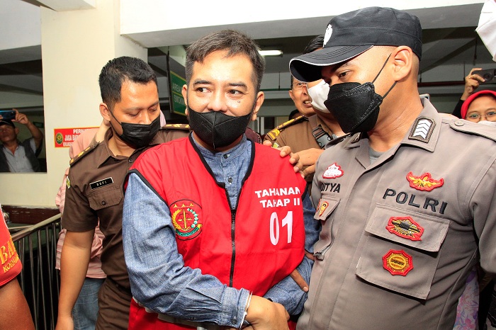 Jaksa Tuntut Anak Kyai Jombang 16 Tahun Penjara, Pengacara: Tuntutan Jaksa Sadis!