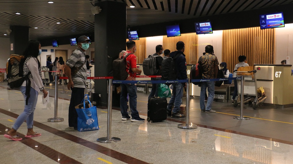 Jumlah Penumpang di Bandara Juanda Turun 22 Persen