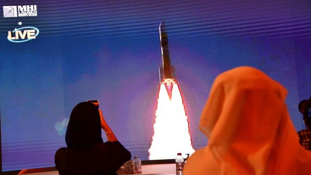 Uni Emirat Arab Garap Roket, Mulai Luncurkan Misi ke Mars