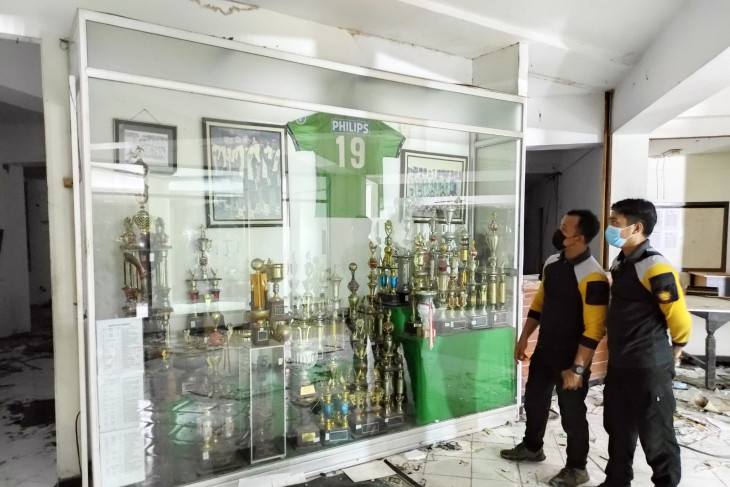 Wisma Karanggayam Dirusak, Dispora Amankan Inventaris ke Stadion Gelora 10 November