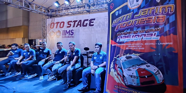Ratusan Pembalap Ramaikan HIPMI Jatim Kejurnas Sprint Rally Indonesia 2022