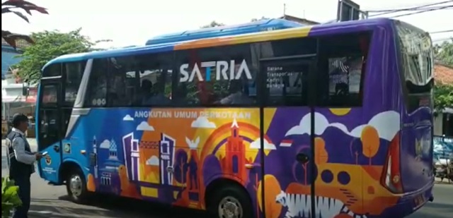 Bus SATRIA Jadi Rintisan Transportasi Bukan Pesaing
