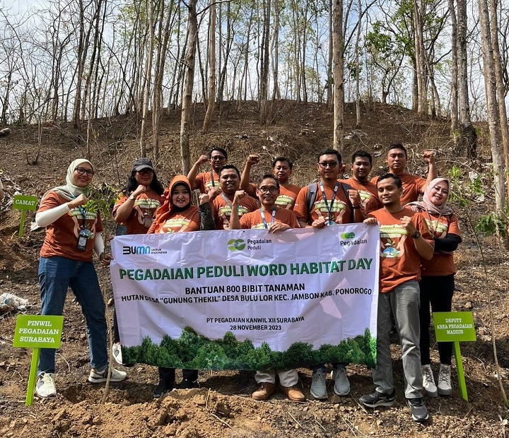 PT Pegadaian bersama Pemerintah Kabupaten Ponorogo Lakukan Gerakan Penanaman Pohon