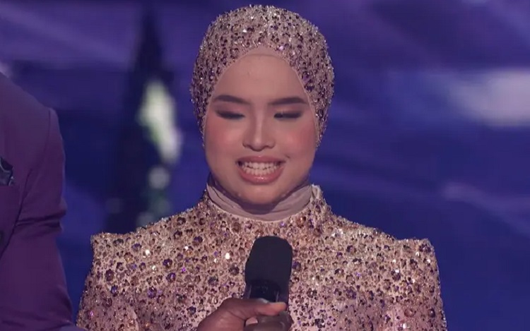 Congrat, Putri Ariani Berhasil Lolos Babak Final AGT 2023: Simon Cowell ...