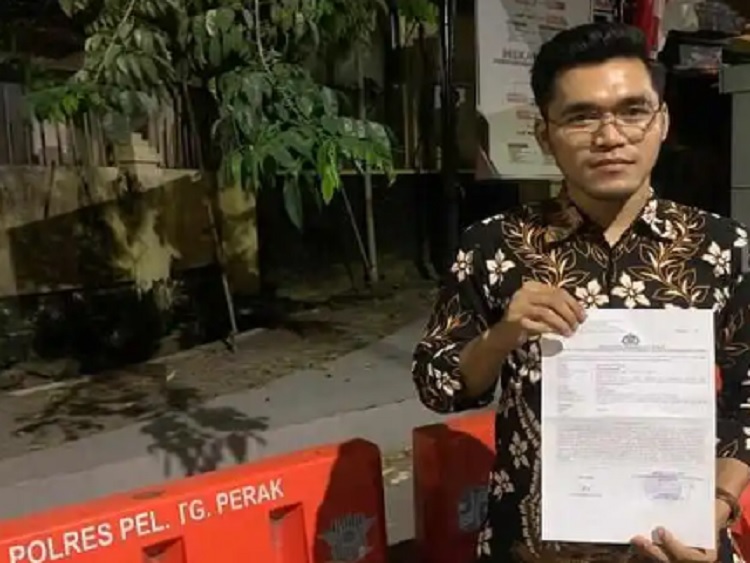 Gegara Utang Rp30 Ribu di Warung, Wanita di Surabaya Dihajar Mantan Besannya