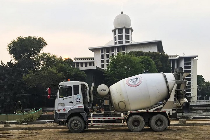 SIG Pasok Kebutuhan Beton Untuk Renovasi Masjid Istiqlal