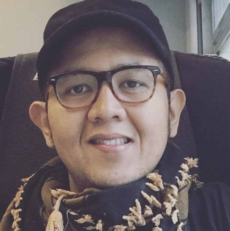 Pencitraan Risma, Diremehkan Buruh, bisa Downgrade Eri-Armuji