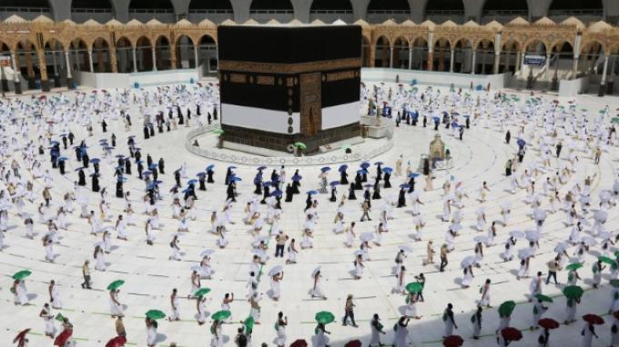 Jumlah Pendaftar Calon Jemaah Haji Surabaya Turun 50 Persen