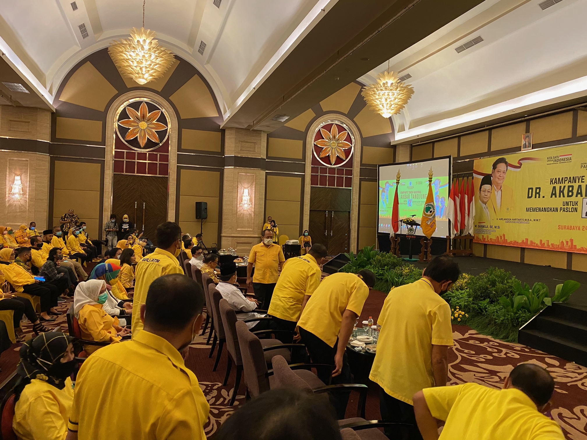 Akbar Tanjung Ajak Warga Surabaya Menangkan Machfud Arifin