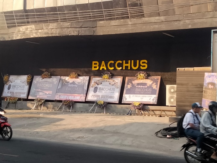 Belum Urus Izin, Bacchus Kota Kediri Ngrengek Minta Buka Sehari untuk Tasyakuran