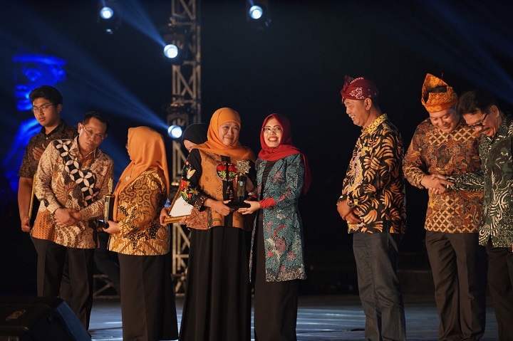Simpang Lima Gumul Raih Penghargaan East Java Tourism Award (EJTA) 2023