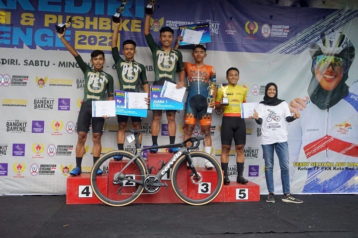 Kota Kediri Criterium Challenge 2022 Diikuti Pembalap dari Jakarta hingga Kalimantan