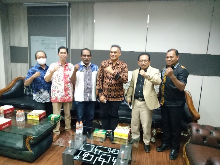 Wakil Ketua DPRD AH Thony Dukung Penuh Kerjasama Surabaya dengan Kabupaten Sikka