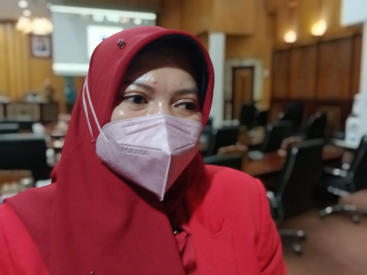 Komisi D Desak Pemerintah Segera Beri Bantuan Vaksin ke Surabaya