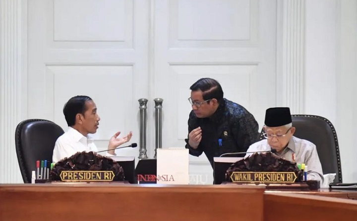 Jokowi Rapat Beras, Tanpa Mentan Limpo