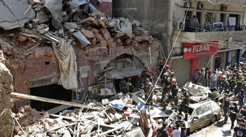 Presiden Lebanon Sebut Ledakan Beirut karena Serangan Rudal