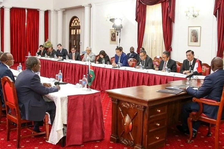Luhut Ajak Presiden Kenya Jajaki Kerjasama Tambang hingga Pertahanan