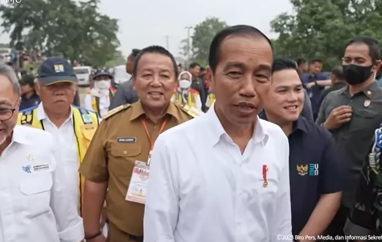 Tiga Menteri Tangani Jalan Rusak, Gubernur Lampung Keplok-keplok
