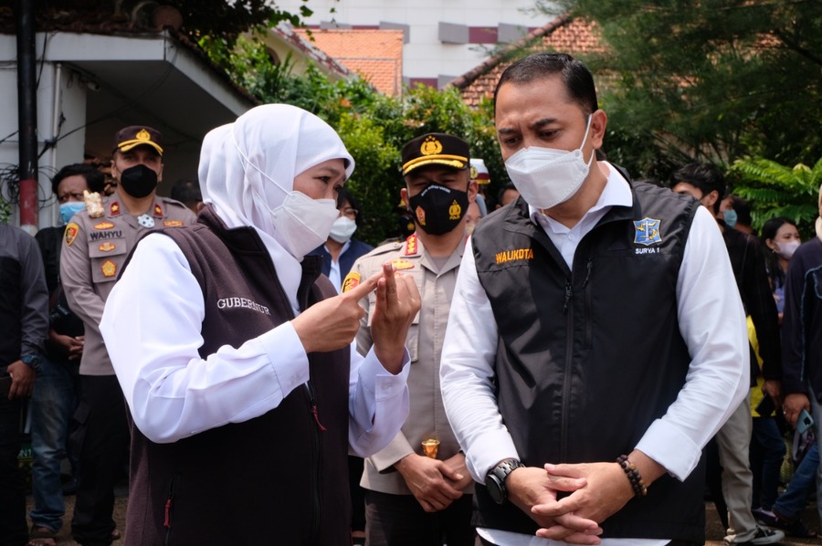 Peninjauan Kick Off Vaksinasi COVID-19 Anak Usia 6-11 Tahun di Surabaya