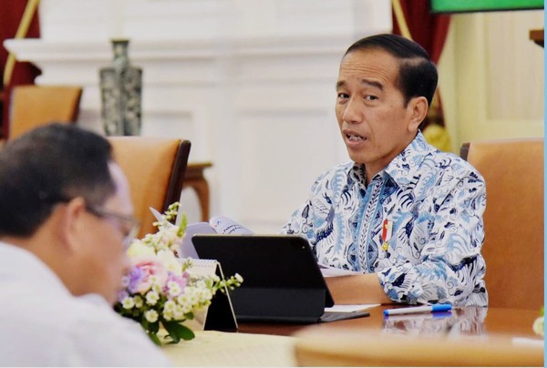Debat Soal Hilirisasi Mineral, Jokowi: Indonesia Tetap Untung Besar
