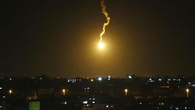 Pagi Tadi, Roket Militan Hamas Serang Tel Aviv, Guncang Bandara