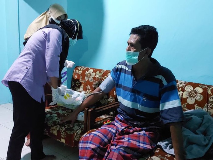 Pasien OTG di Desa di Jombang Dirawat Secara Swadaya