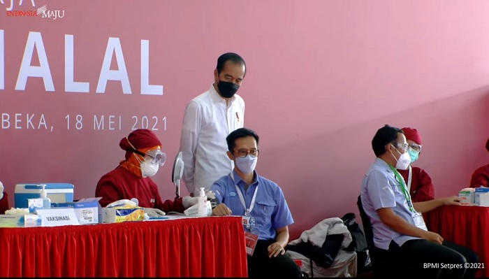 Jokowi Pantau Pelaksanaan Vaksinasi Gotong Royong