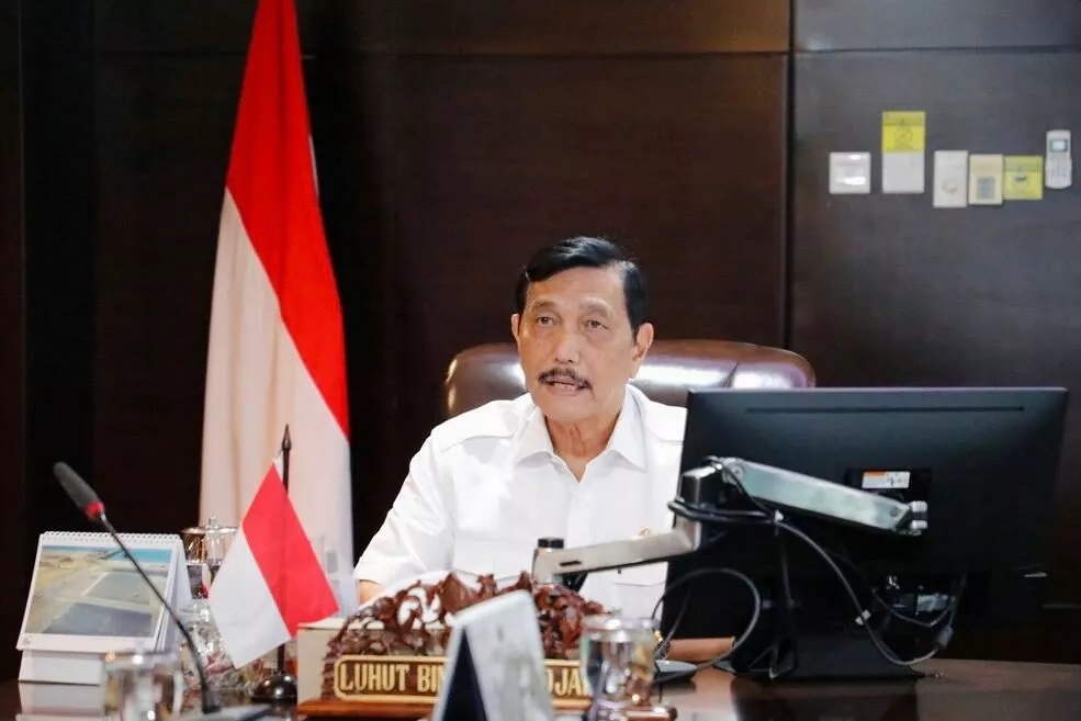 Menteri Luhut Bakal Pensiunkan PLTU Batu Bara Saat KTT G20 Bali